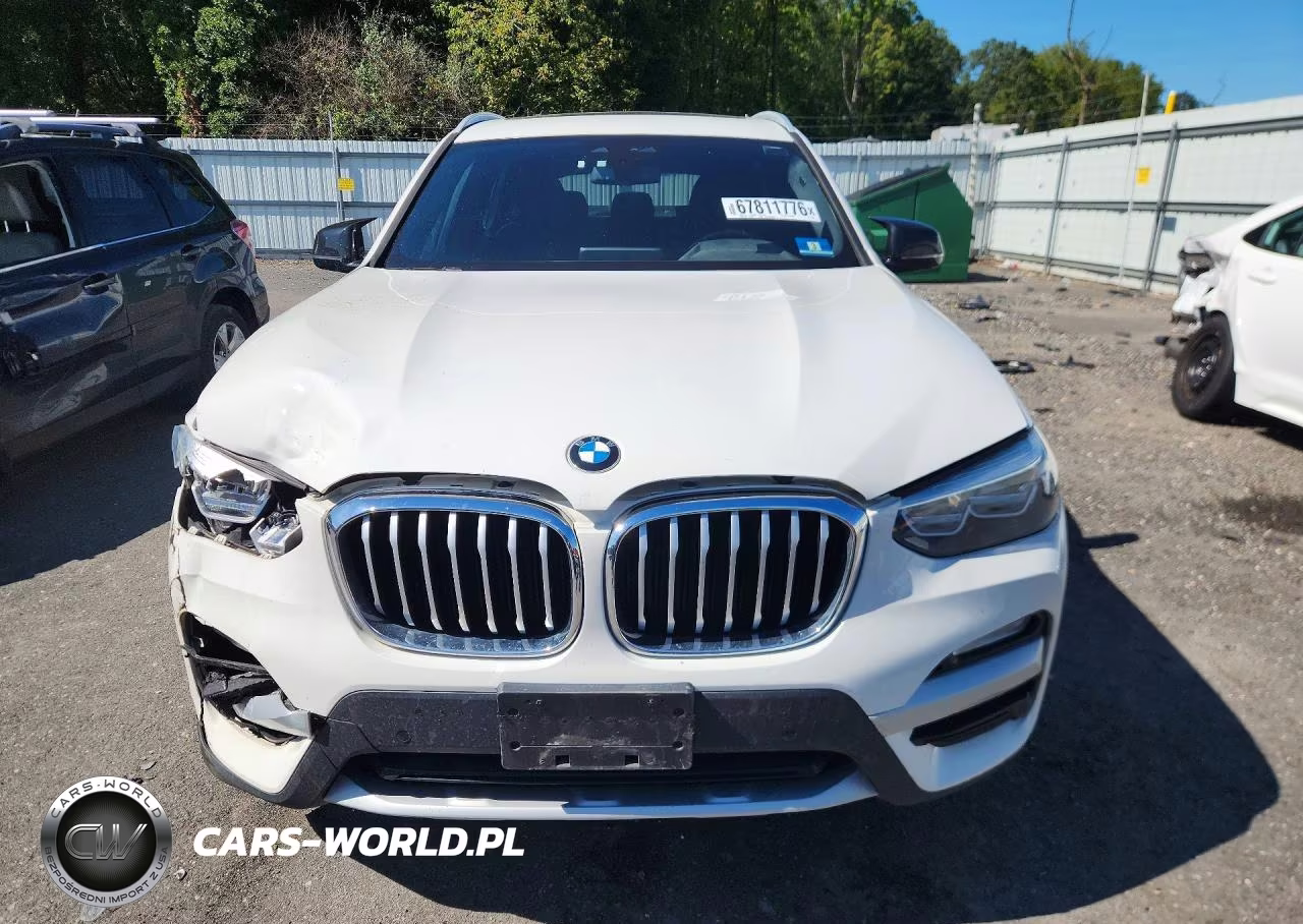 2019 BMW X3 xDrive30I VIN:5UXTR9C55KLE19639 - 5