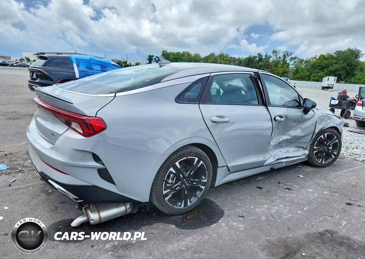 2024 Kia K5 Gt Line VIN:5XXG64J23RG234763 - 3