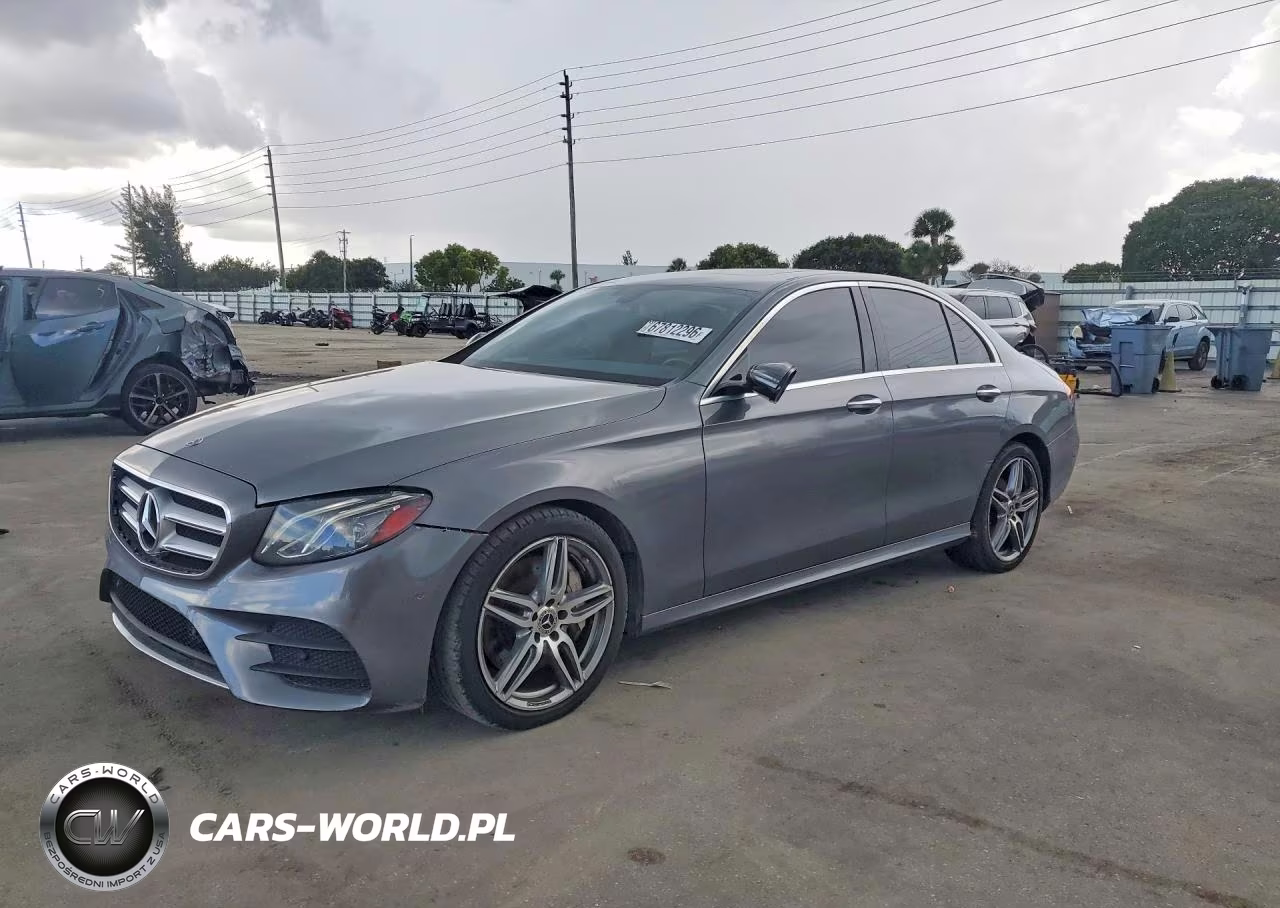 2017 Mercedes-Benz E 300 VIN:WDDZF4JB7HA283134 - 1