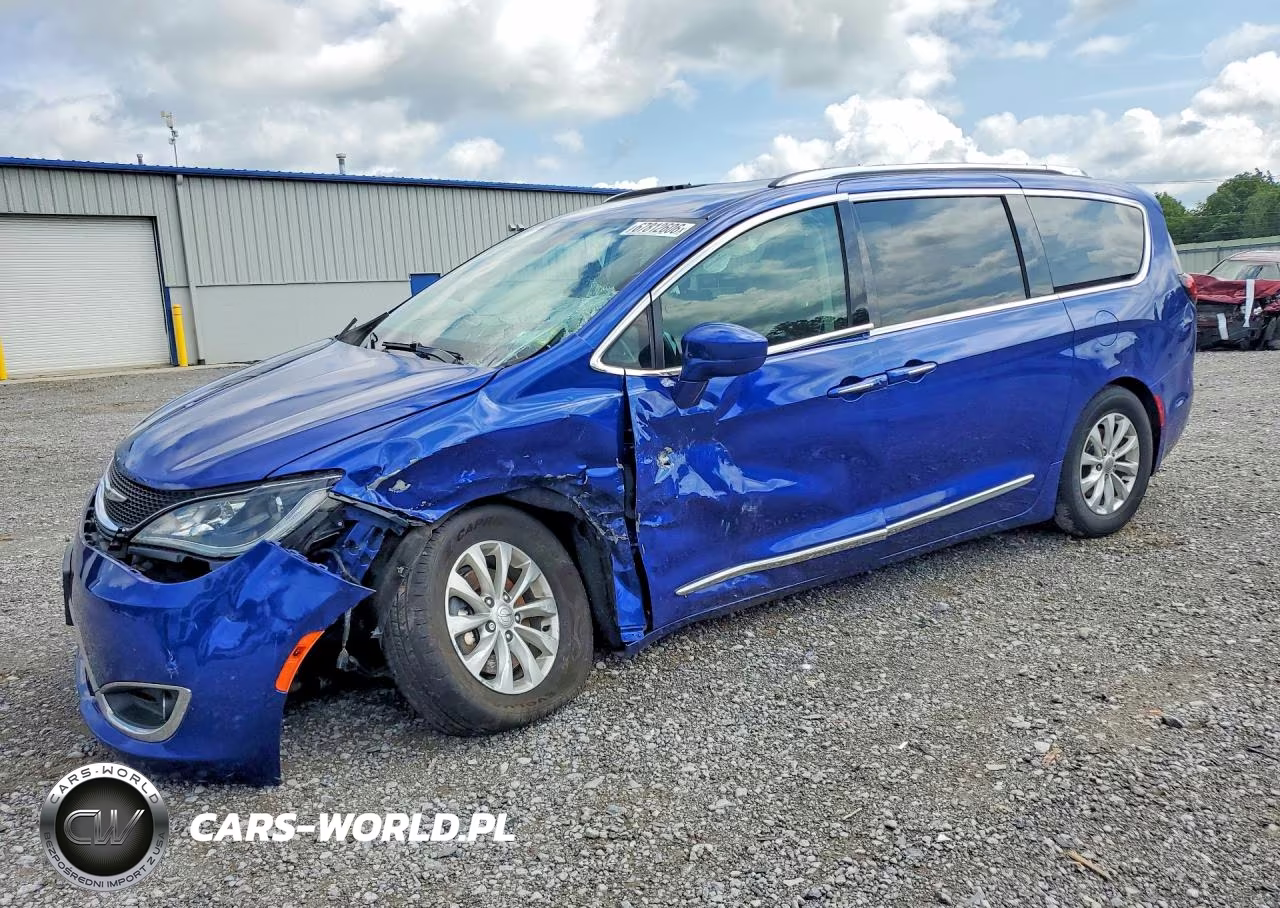 2019 Chrysler Pacifica Touring L – zdjęcie 1 z 13