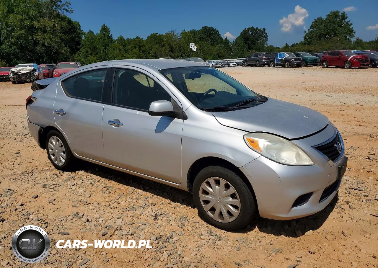 2012 Nissan Versa 1.6 S VIN:3N1CN7AP8CL805256 - 4