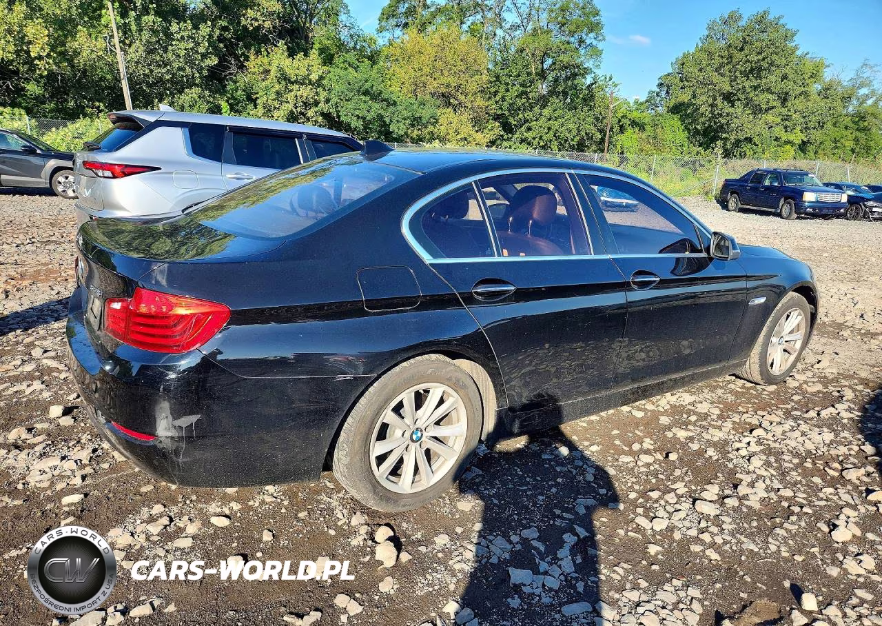 2016 BMW 528I VIN:WBA5A5C53GG347960 - 3