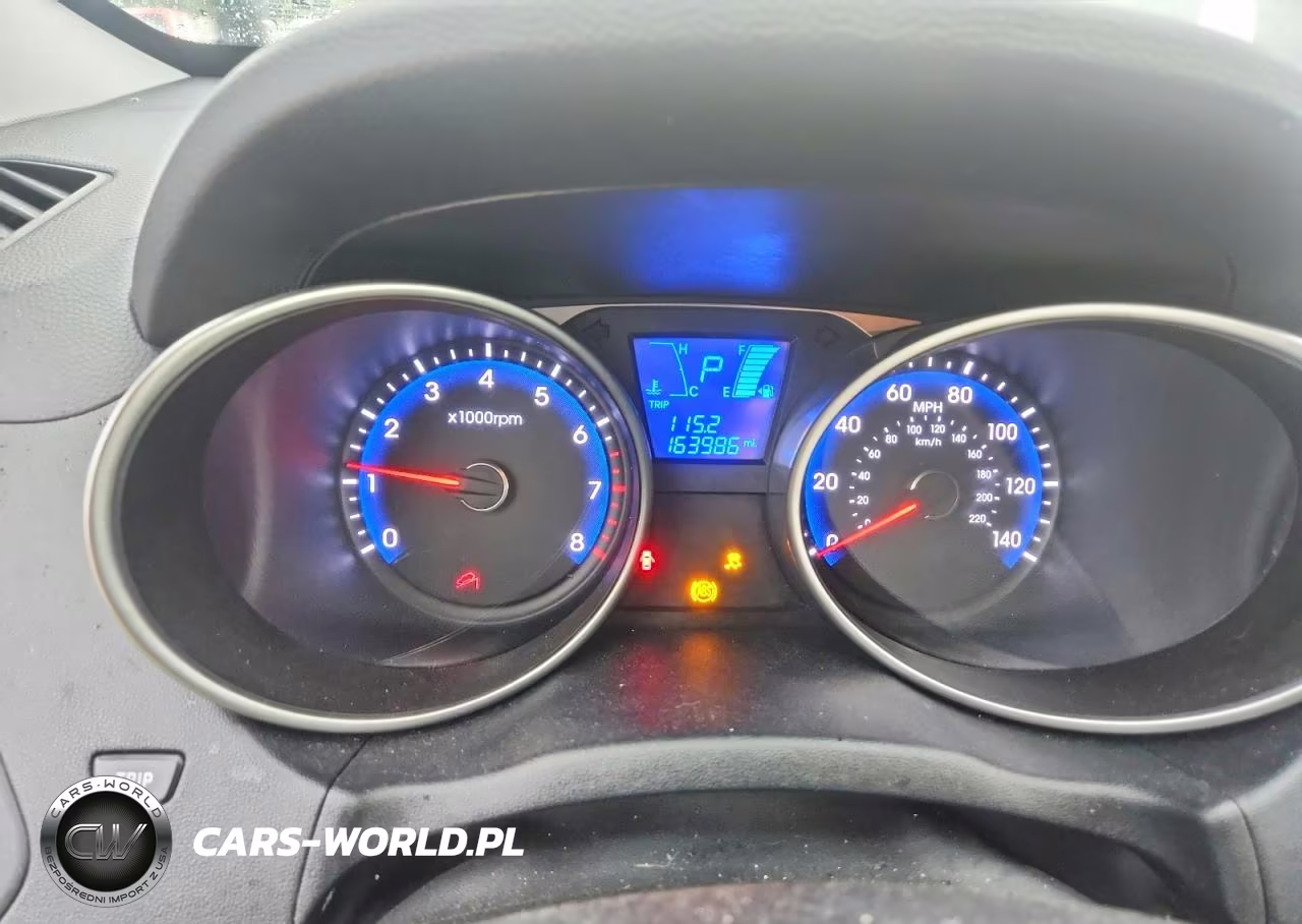 2011 Hyundai Tucson Limited VIN:KM8JU3AC2BU172878 - 9