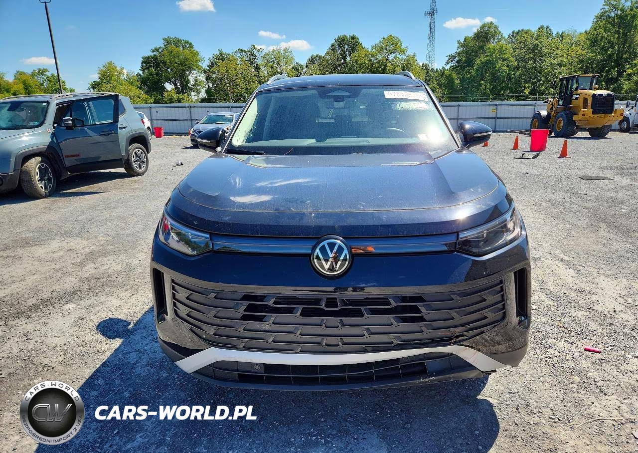 2025 Volkswagen Tiguan S VIN:3VVBR7RM1SM008803 - 5