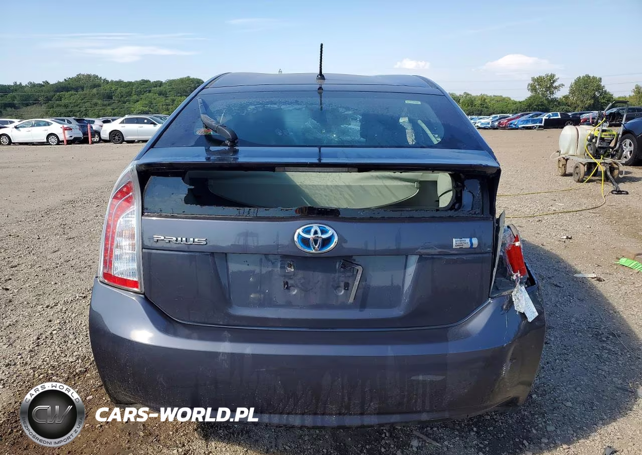 2012 Toyota Prius Two VIN:JTDKN3DU4C1553502 - 6