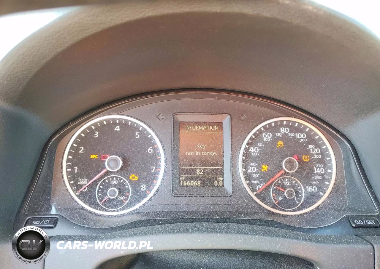2016 Volkswagen Tiguan S VIN:WVGBV7AX0GW601152 - 9