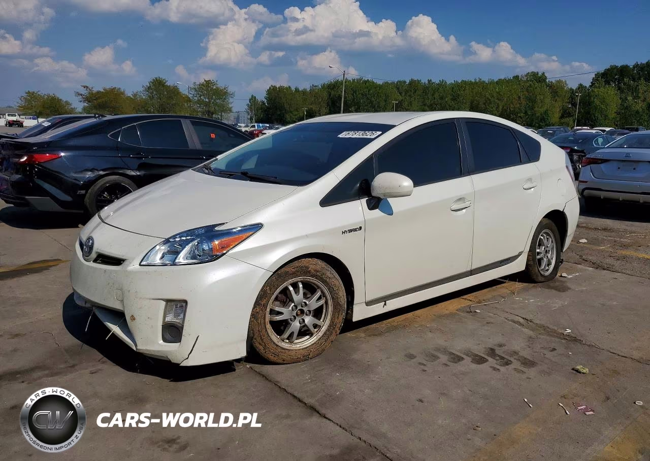2011 Toyota Prius Two – zdjęcie 1 z 12
