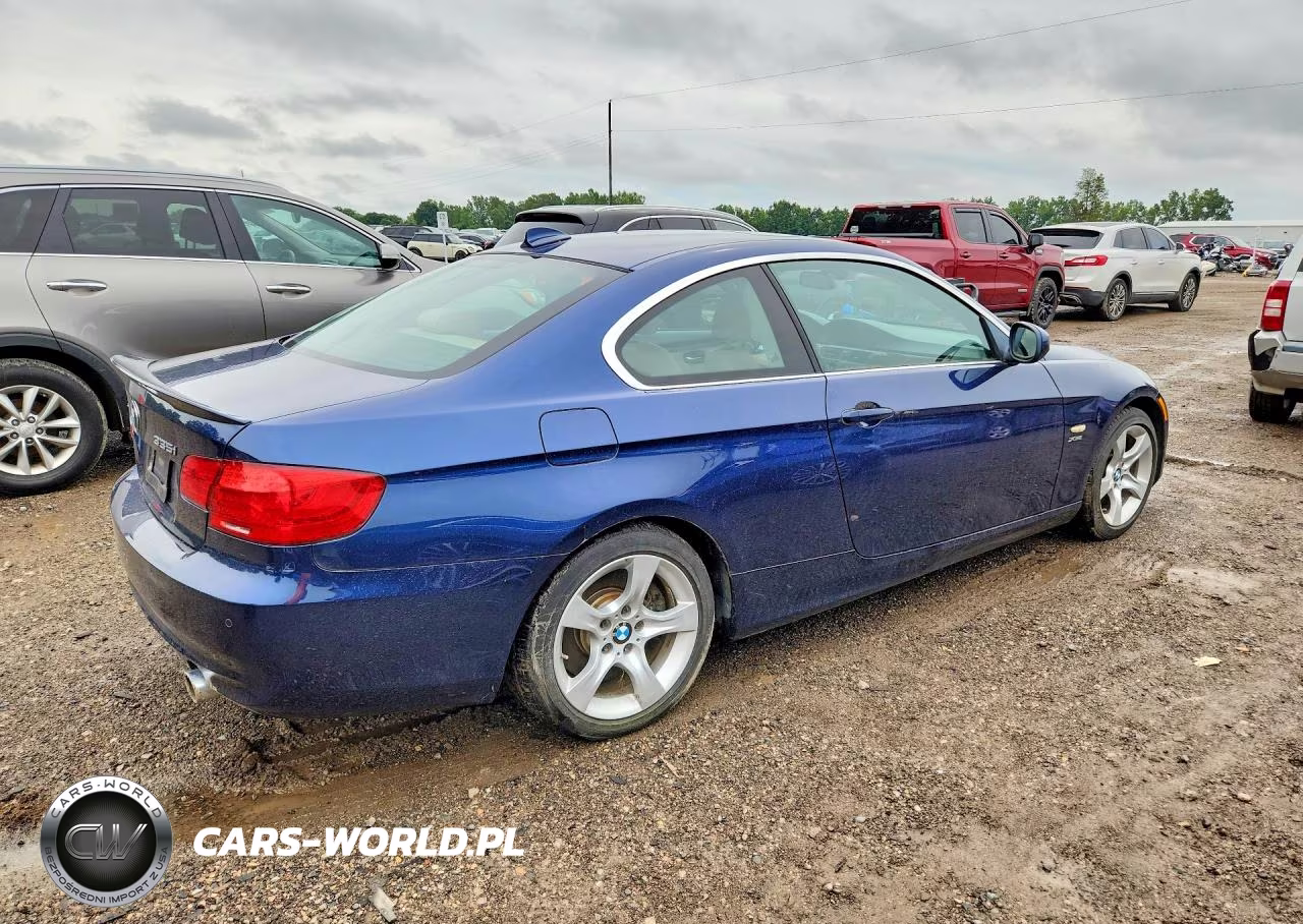 2013 BMW 335 Xi VIN:WBAKF9C55DE860372 - 3