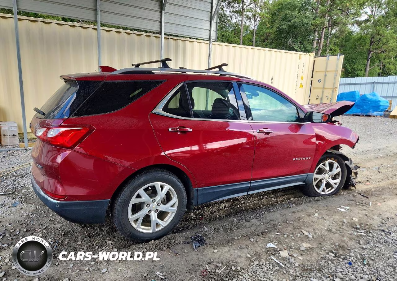 2018 Chevrolet Equinox Premier VIN:2GNAXVEV0J6340864 - 3
