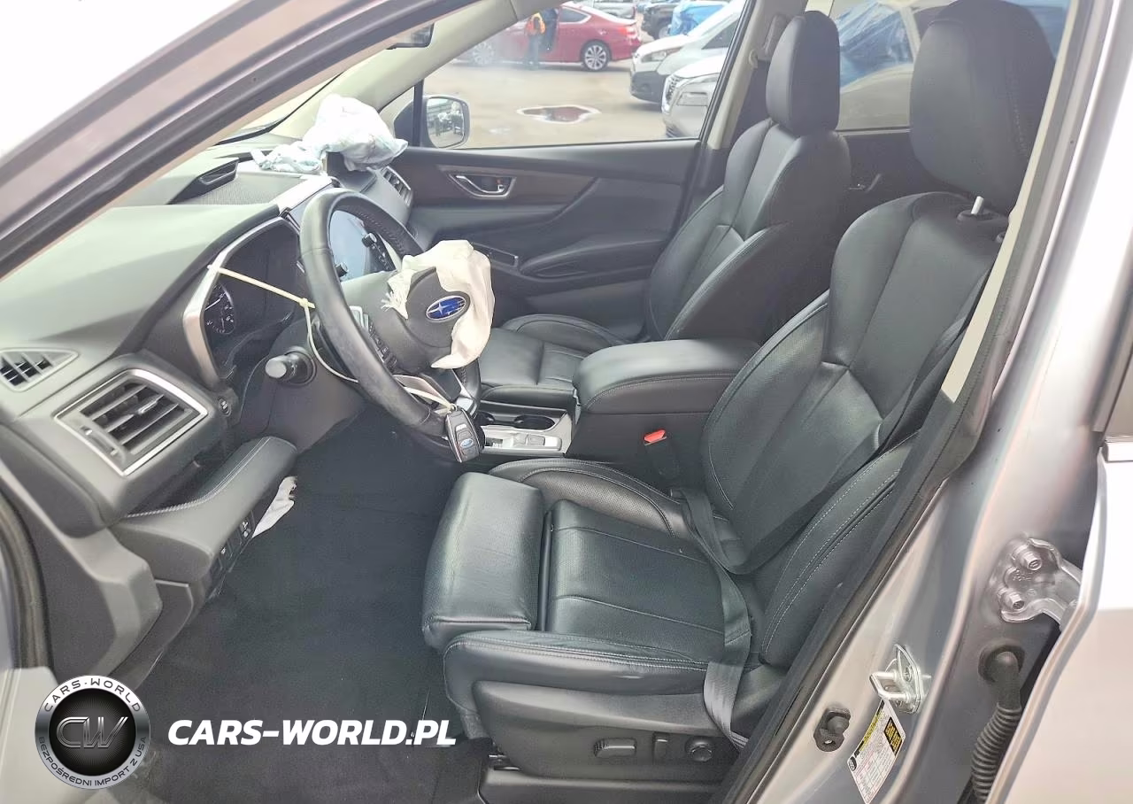 2023 Subaru Ascent Touring VIN:4S4WMAWD2P3424914 - 7