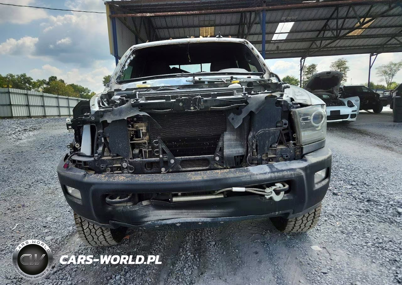 2017 Ram 2500 Powerwagon VIN:3C6TR5EJ8HG720484 - 5