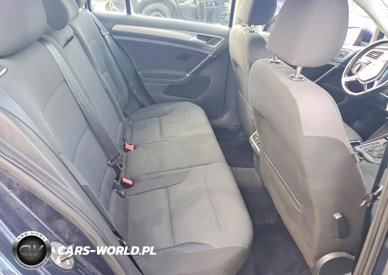 2016 Volkswagen Golf Sportwagen S VIN:3VWC17AU1GM501004 - 11