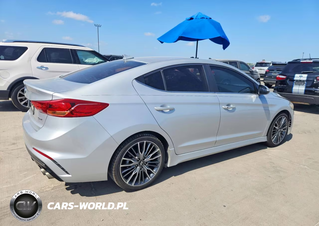 2018 Hyundai Elantra Sport VIN:KMHD04LB6JU545826 - 3