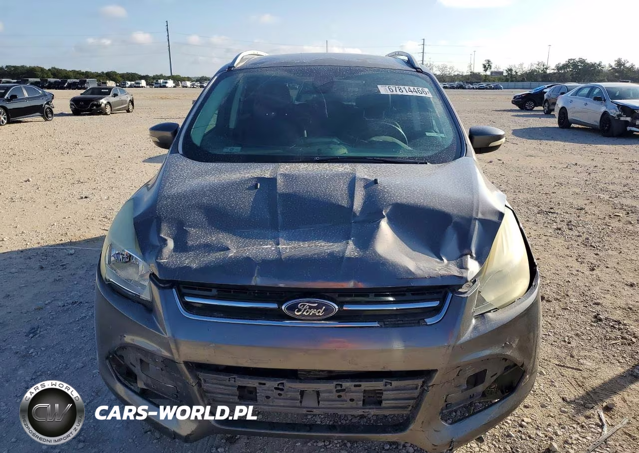 2014 Ford Escape Titanium VIN:1FMCU0J9XEUB45573 - 5
