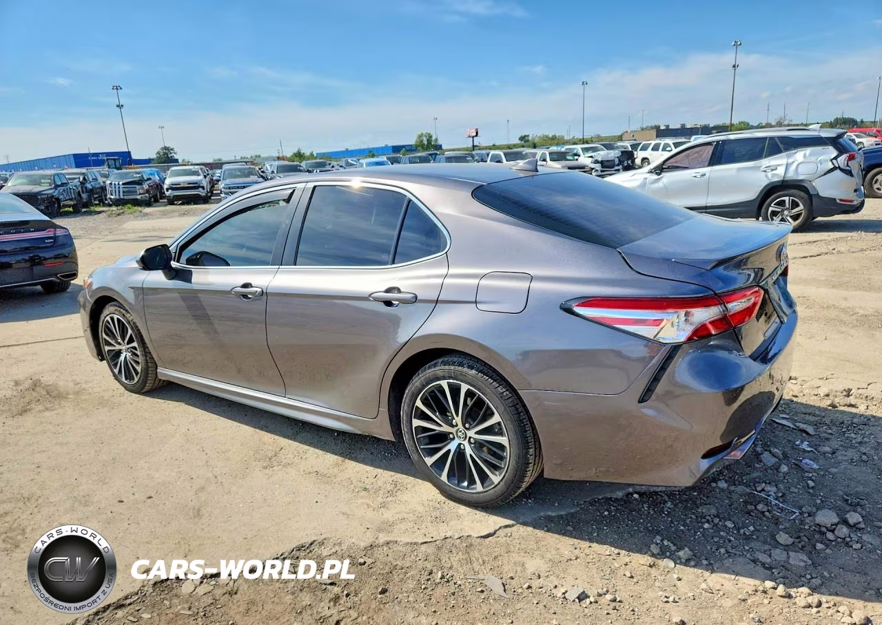 2020 Toyota Camry Se VIN:4T1G11AK6LU868143 - 2