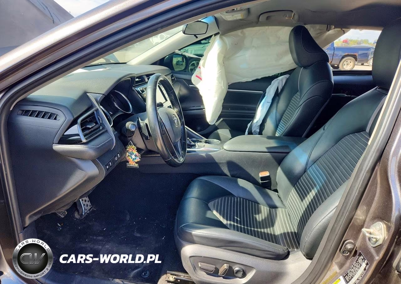 2020 Toyota Camry Se VIN:4T1G11AK6LU868143 - 7