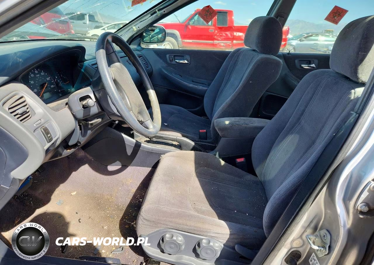 1999 Honda Accord Lx VIN:JHMCG564XXC049794 - 7