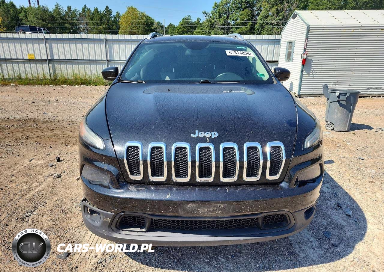 2014 Jeep Cherokee Latitude VIN:1C4PJLCS3EW115304 - 5