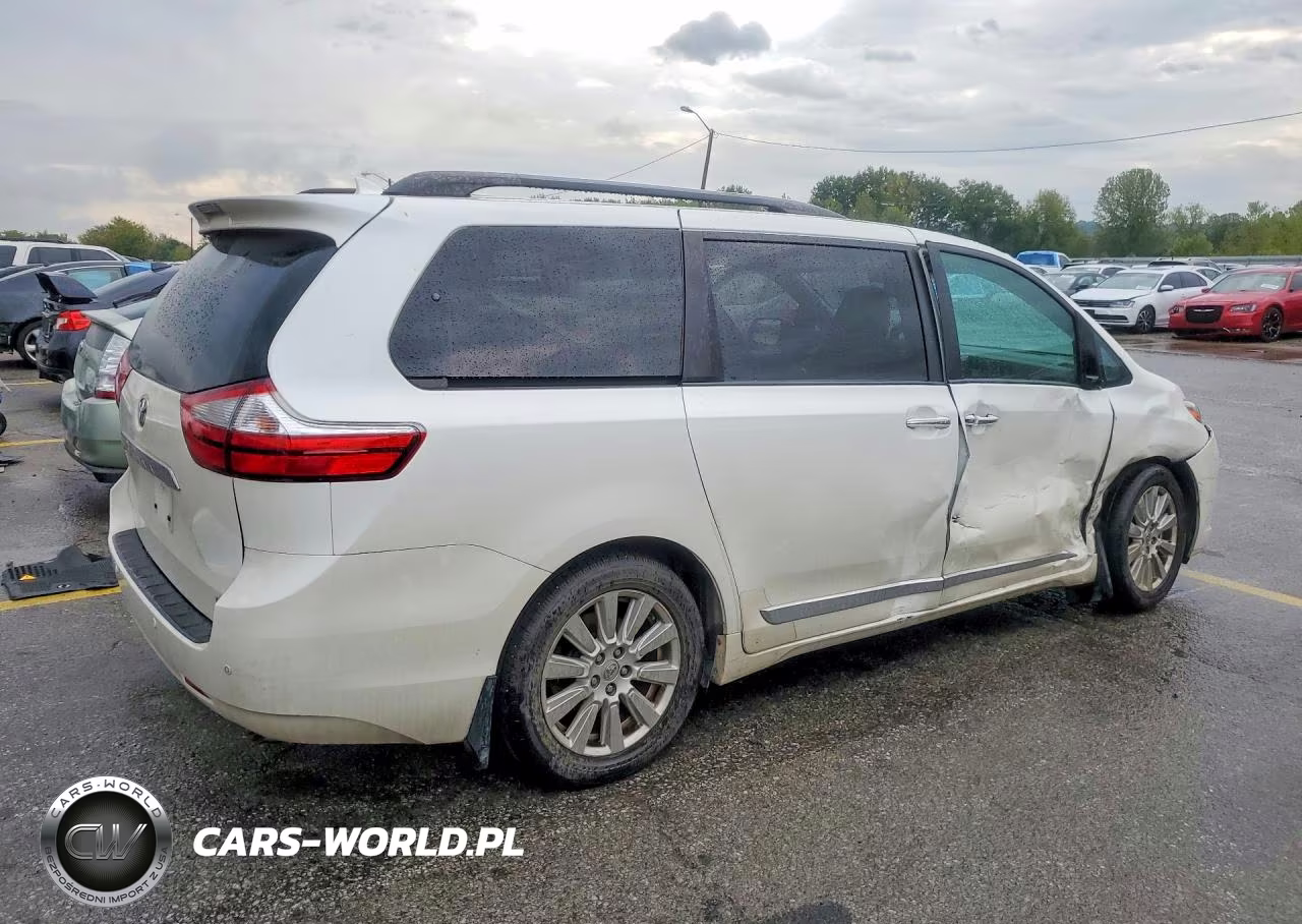 2017 Toyota Sienna Limited Premium 7-Passenger VIN:5TDYZ3DC8HS798934 - 3
