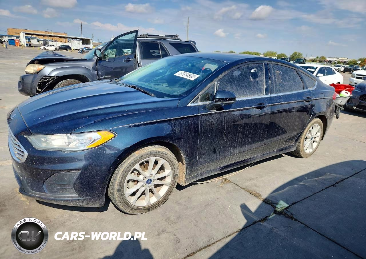 2020 Ford Fusion Se – zdjęcie 1 z 12