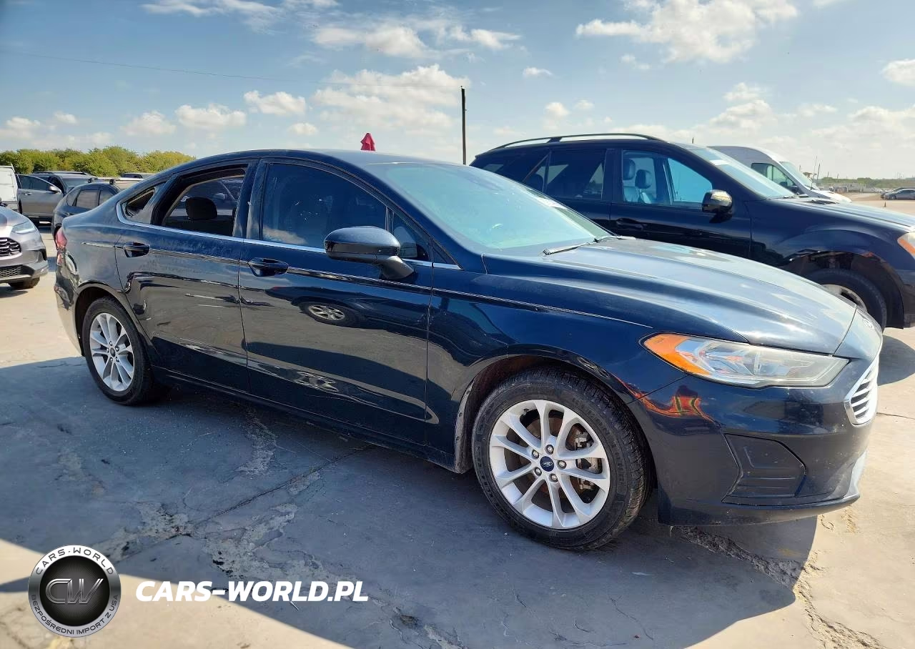 2020 Ford Fusion Se VIN:3FA6P0HD3LR261405 - 4