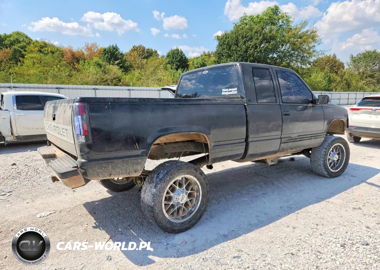 1992 Chevrolet Gmt-400 K1500 VIN:2GCEK19K3N1152070 - 3