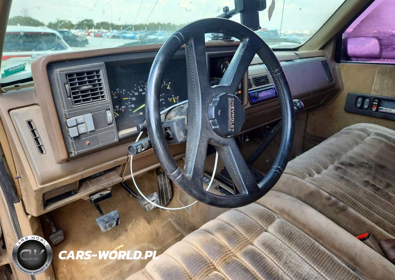 1992 Chevrolet Gmt-400 K1500 VIN:2GCEK19K3N1152070 - 8