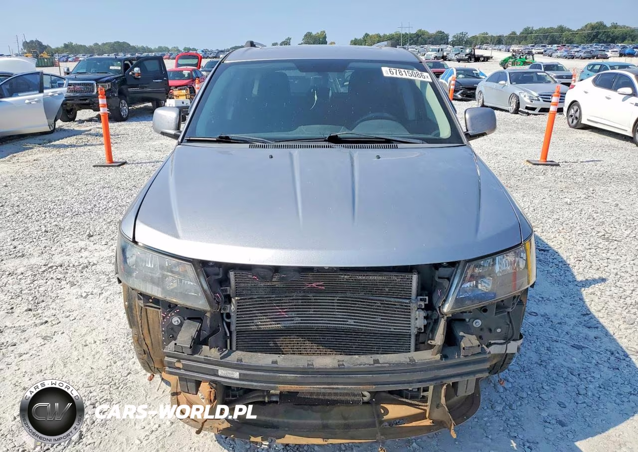 2016 Dodge Journey Crossroad VIN:3C4PDCGG5GT215443 - 5