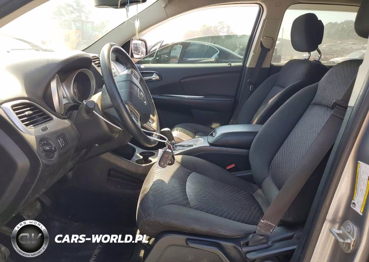 2016 Dodge Journey Crossroad VIN:3C4PDCGG5GT215443 - 7