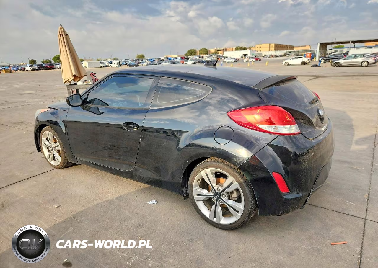 2017 Hyundai Veloster Value Edition VIN:KMHTC6AD5HU324554 - 2