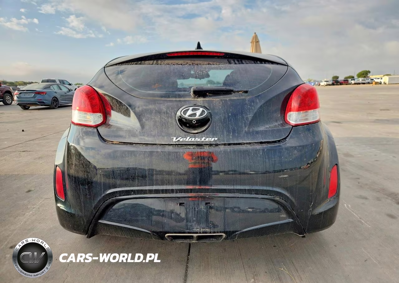 2017 Hyundai Veloster Value Edition VIN:KMHTC6AD5HU324554 - 6
