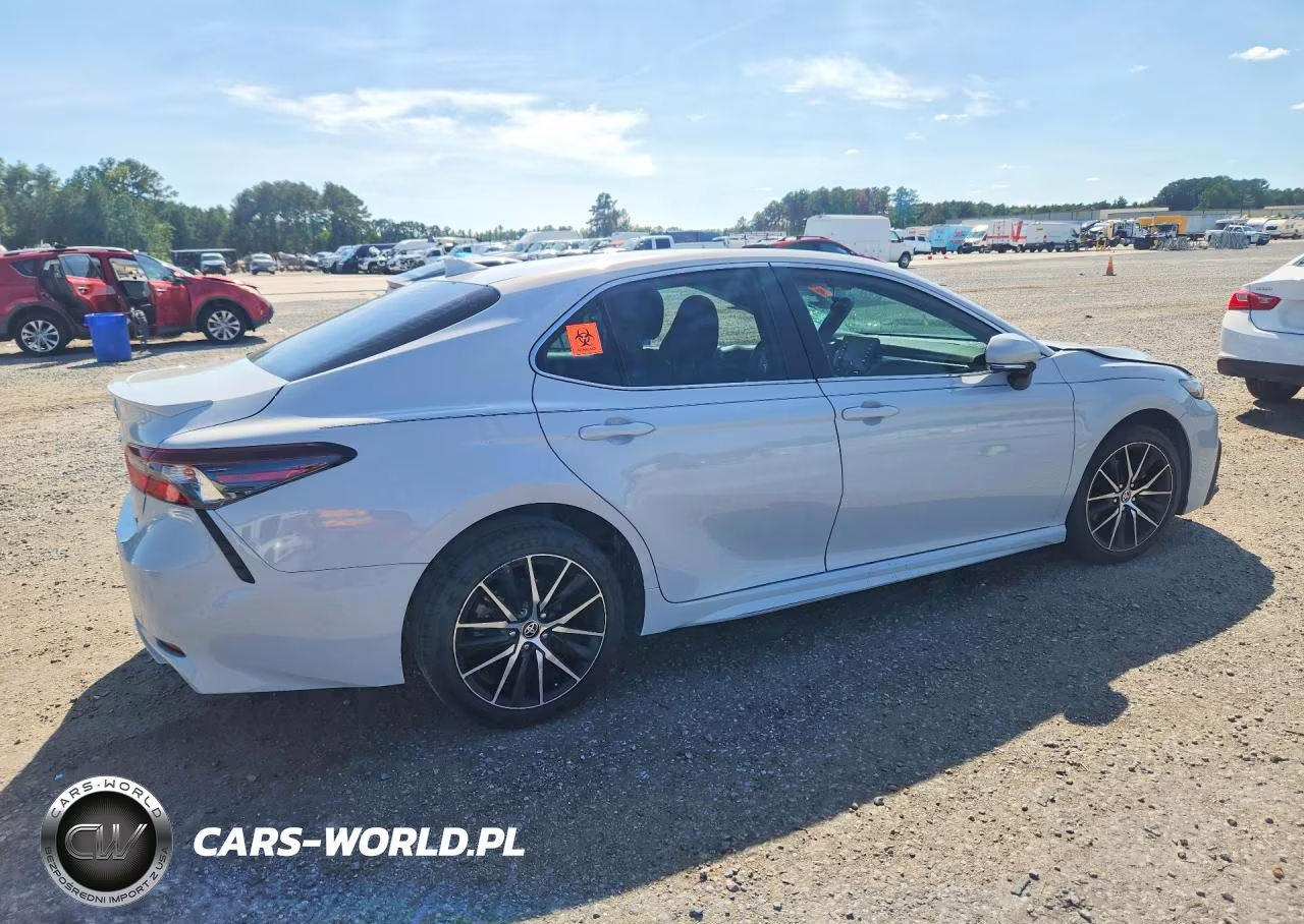 2024 Toyota Camry Se VIN:4T1T11AK9RU194495 - 3