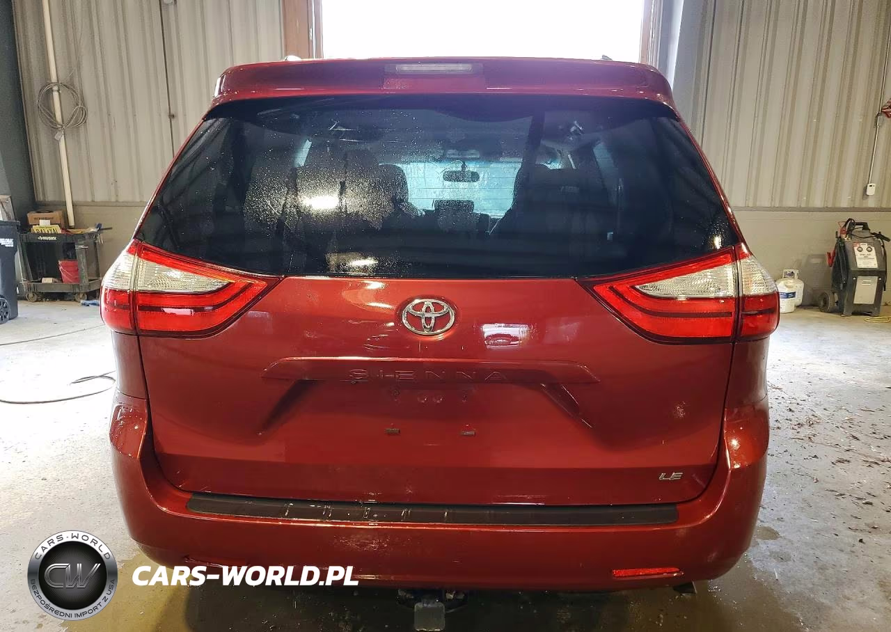 2015 Toyota Sienna Le VIN:5TDKK3DCXFS560154 - 6