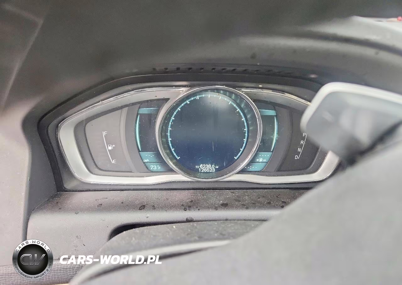 2015 Volvo Xc60 T6 Platinum VIN:YV4902RD2F2610629 - 9