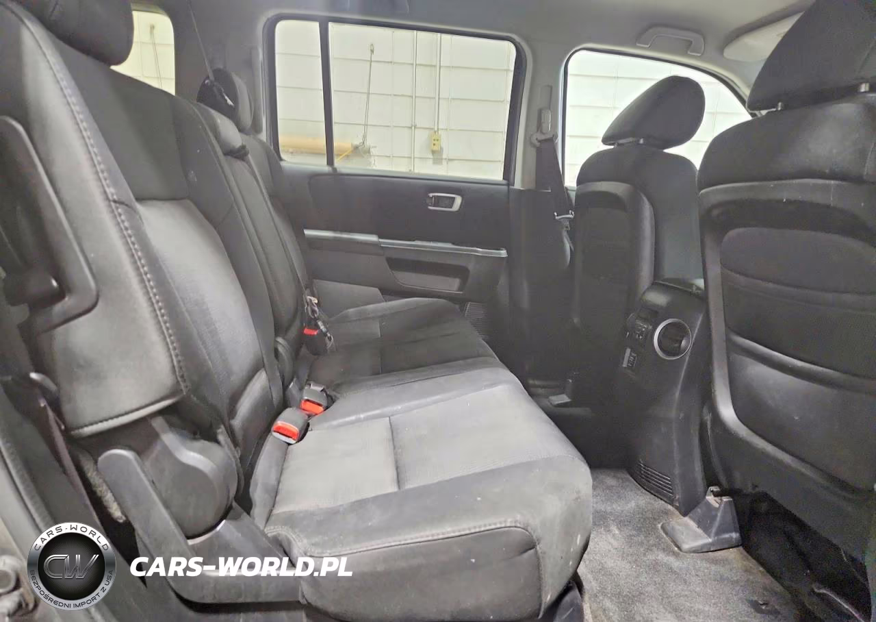 2011 Honda Pilot Ex VIN:5FNYF4H42BB044165 - 11