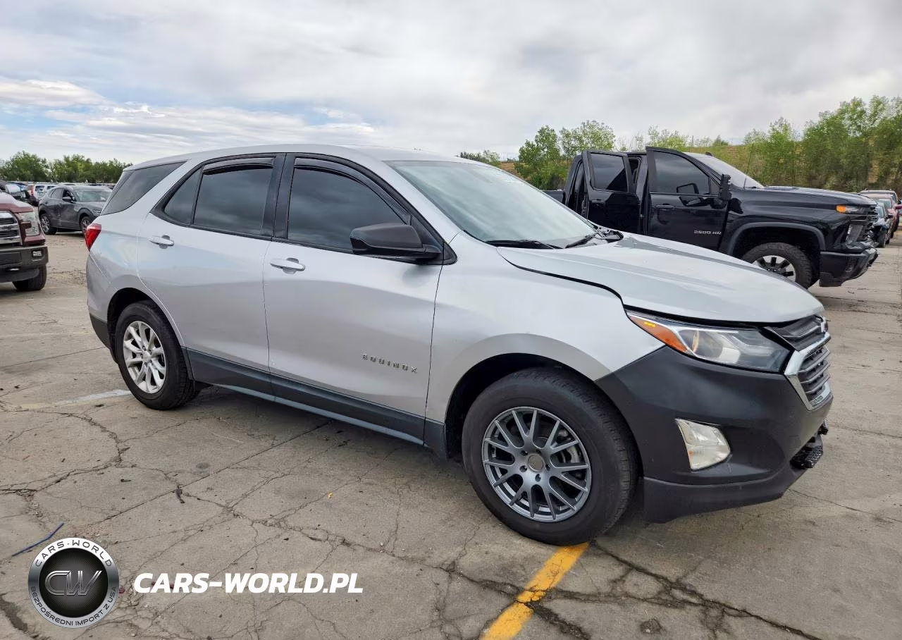 2018 Chevrolet Equinox Ls VIN:2GNAXHEV5J6277147 - 4