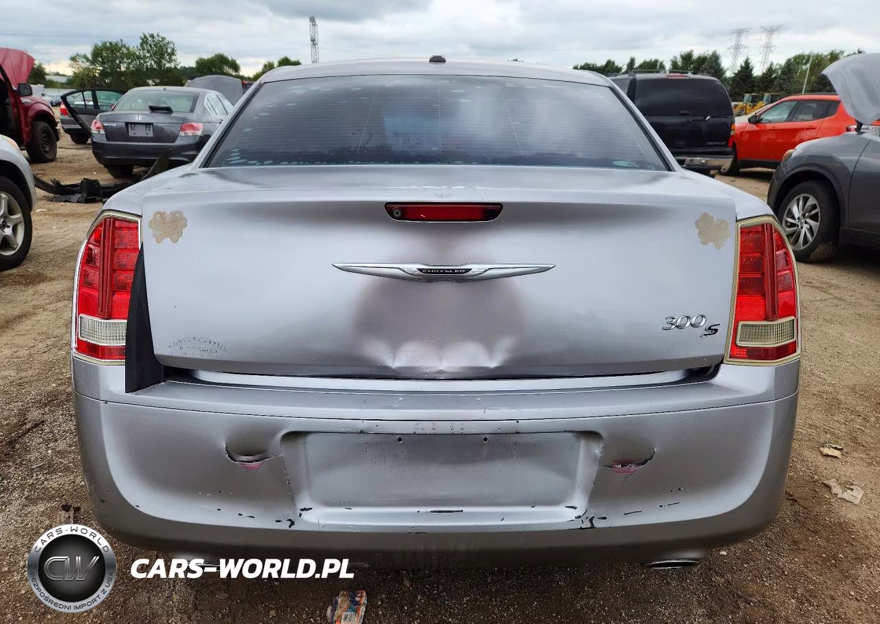 2014 Chrysler 300 S VIN:2C3CCABG7EH103573 - 6
