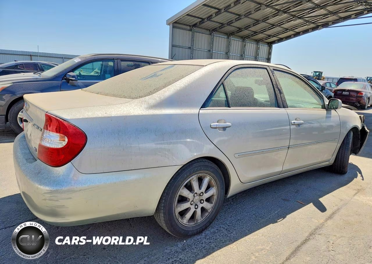 2004 Toyota Camry Xle V6 VIN:4T1BF30K74U569478 - 3