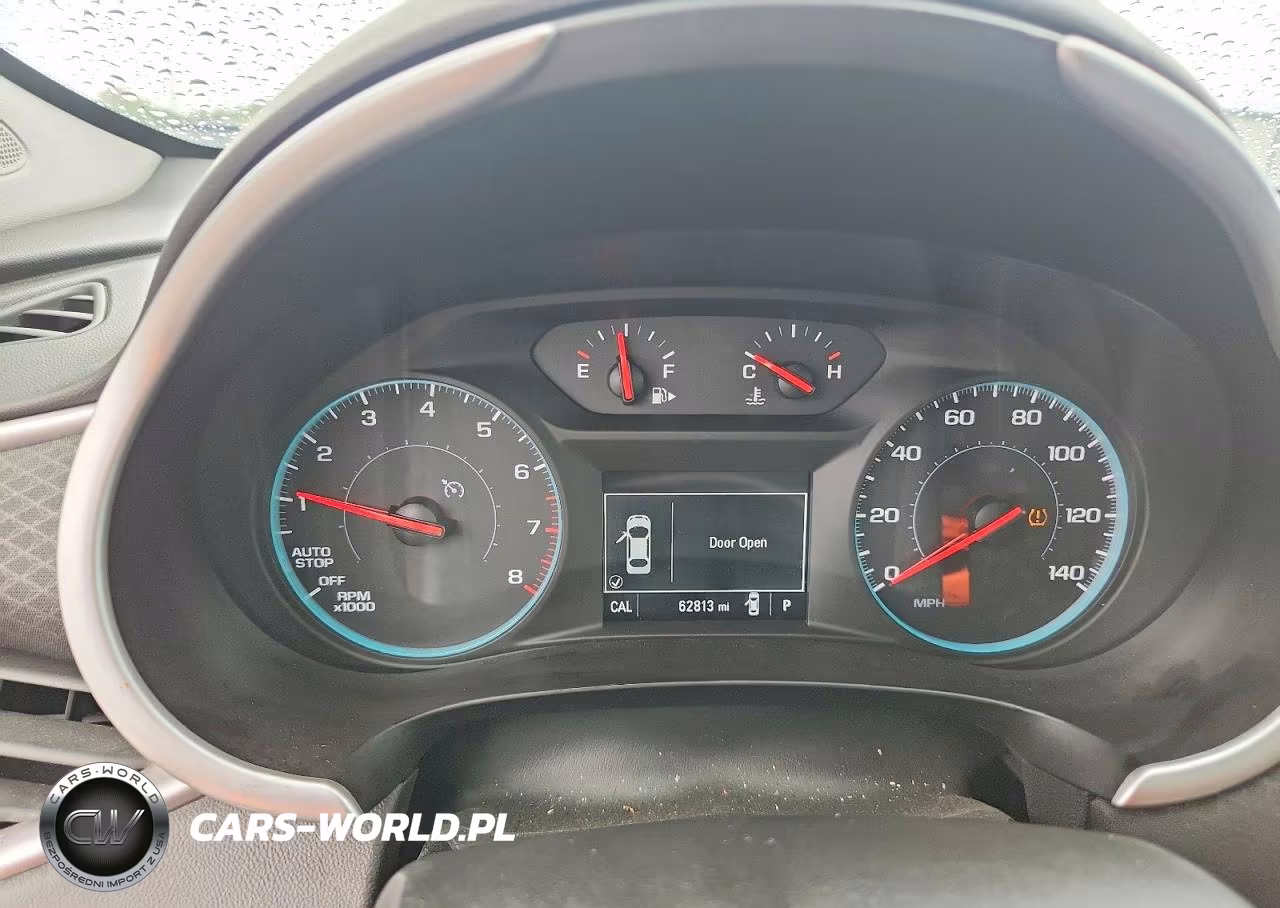 2019 Chevrolet Malibu Ls VIN:1G1ZB5STXKF200673 - 9