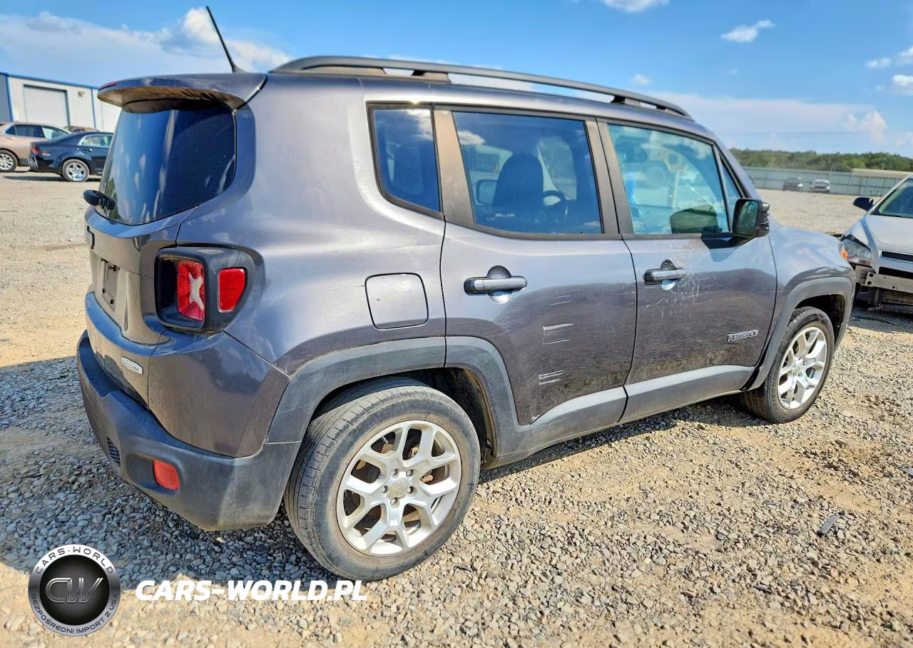 2017 Jeep Renegade Latitude VIN:ZACCJABB0HPF57124 - 3