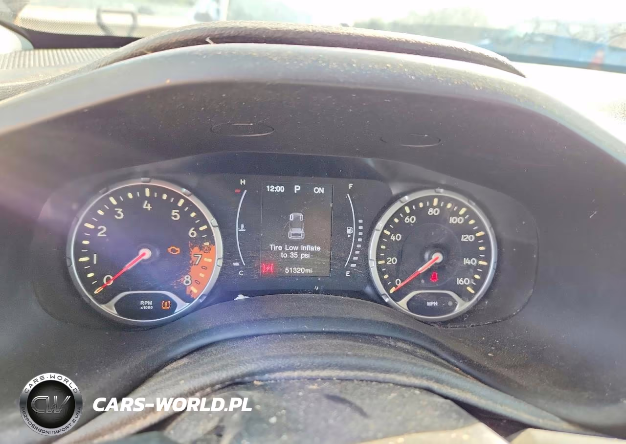2017 Jeep Renegade Latitude VIN:ZACCJABB0HPF57124 - 9