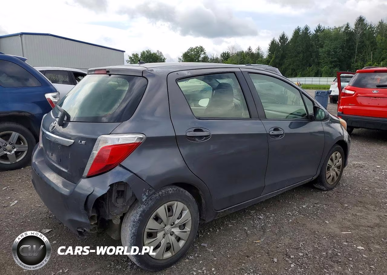 2013 Toyota Yaris 5-Door Le VIN:JTDKTUD38DD550007 - 3