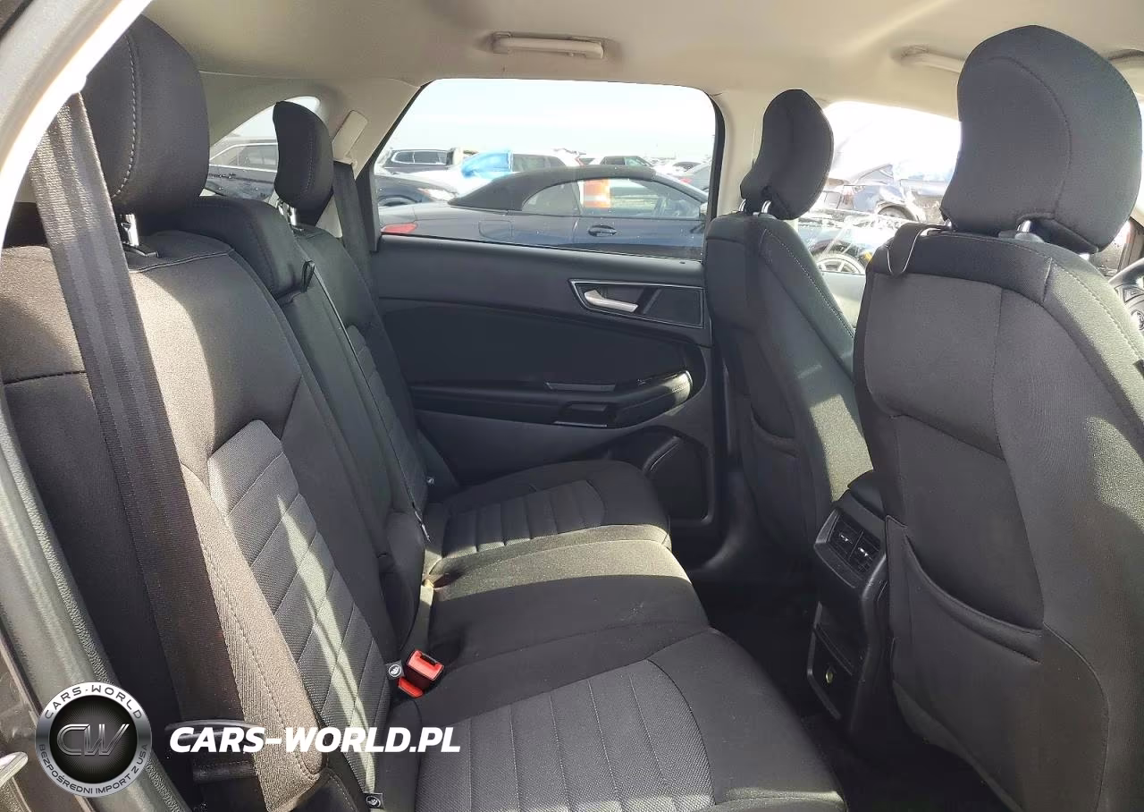 2018 Ford Edge Se VIN:2FMPK3G93JBB04590 - 10