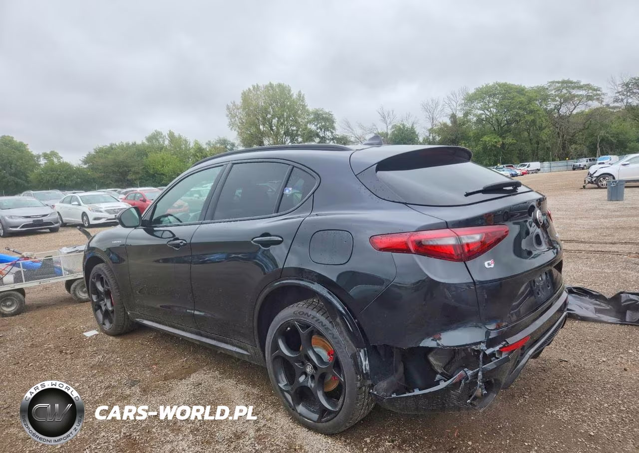 2023 Alfa Romeo Stelvio Ti VIN:ZASPAKBN4P7D65354 - 2