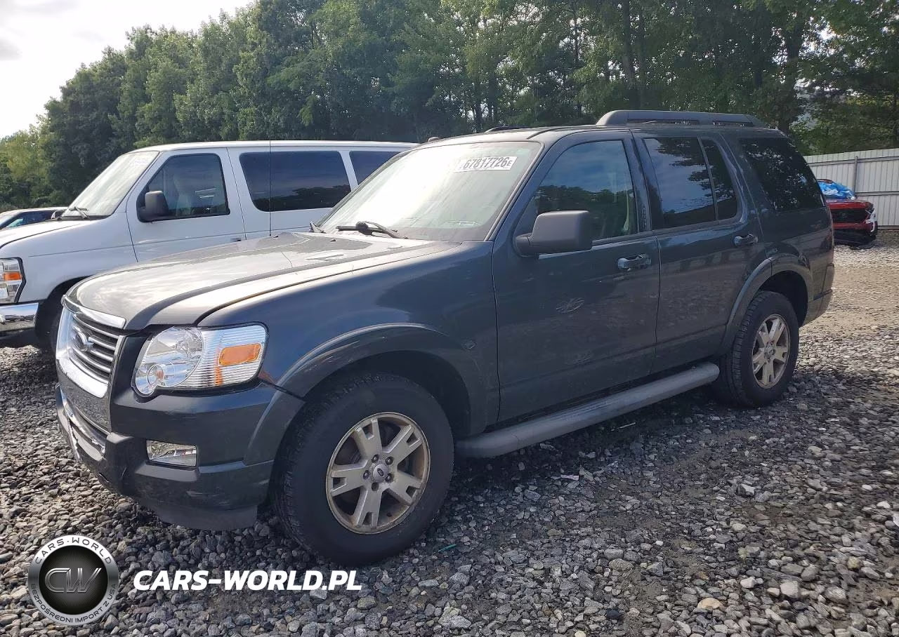 2010 Ford Explorer Xlt