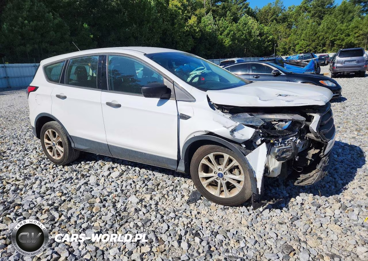 2018 Ford Escape S VIN:1FMCU0F7XJUB95858 - 4