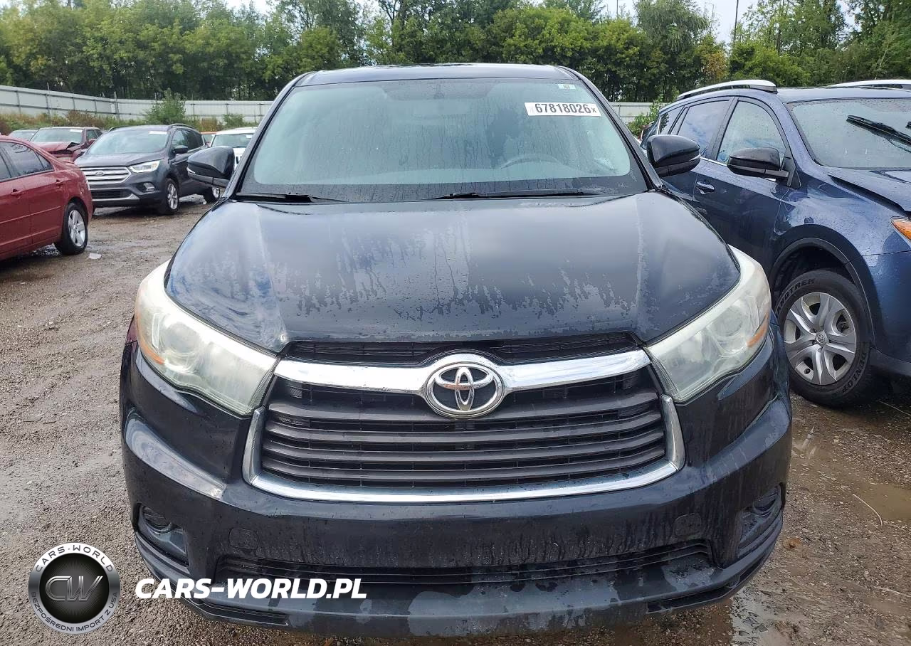 2015 Toyota Highlander Le VIN:5TDZARFH8FS015082 - 5