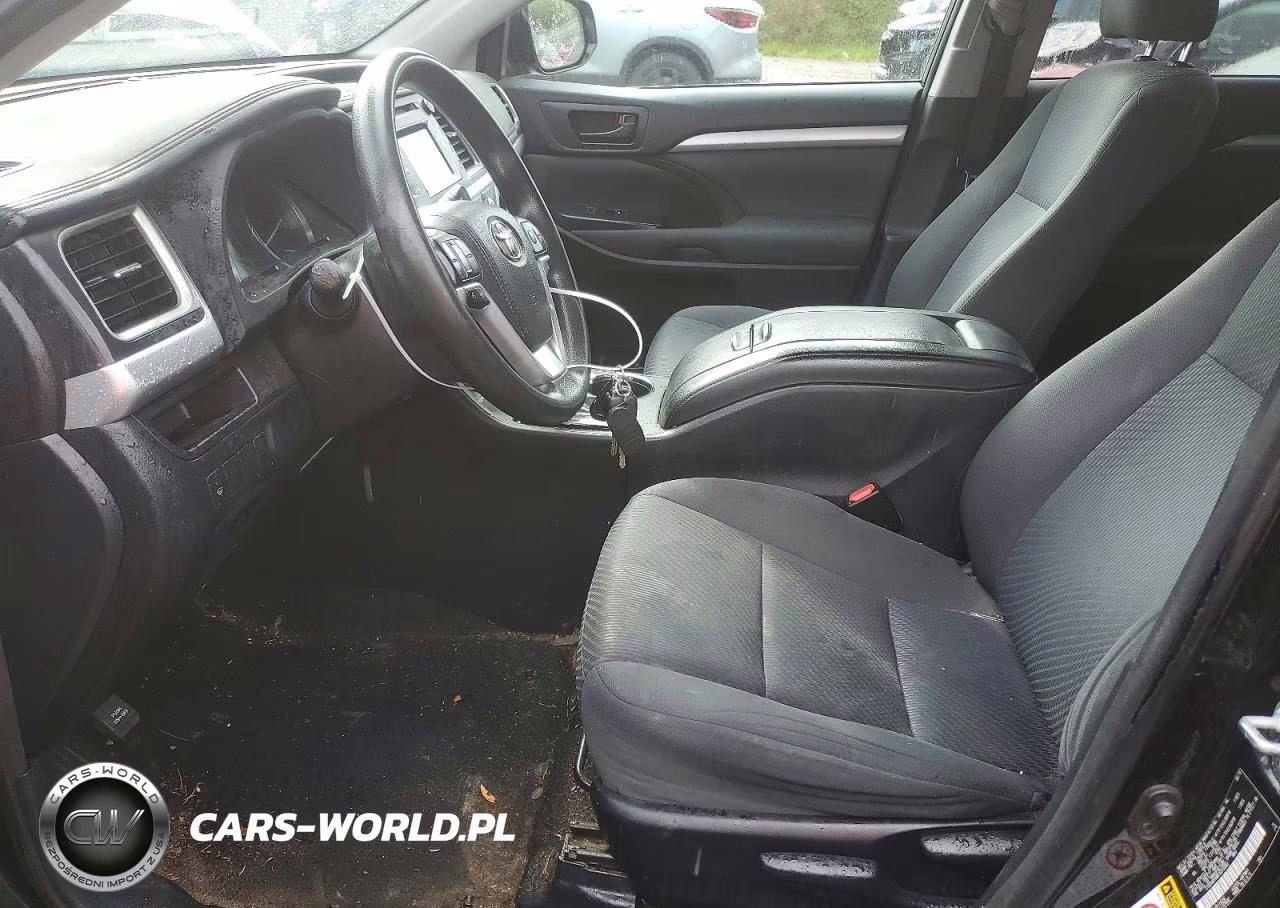 2015 Toyota Highlander Le VIN:5TDZARFH8FS015082 - 7