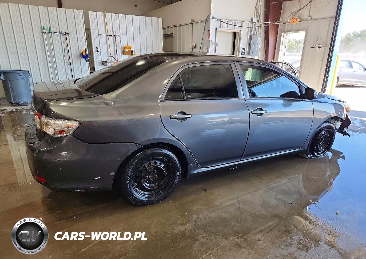 2013 Toyota Corolla L VIN:2T1BU4EE5DC954408 - 3