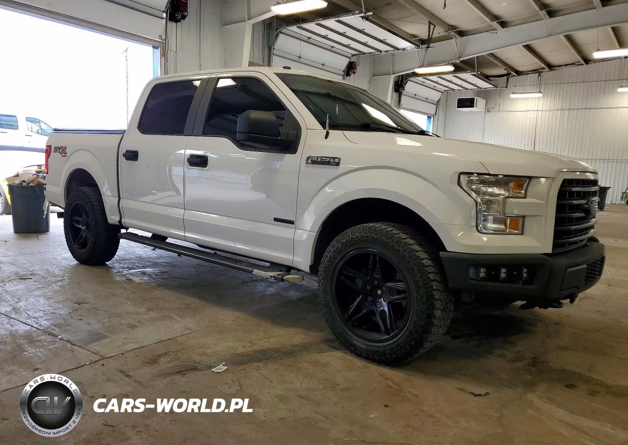2017 Ford F150 Supercrew VIN:1FTEW1EP6HKD54279 - 4